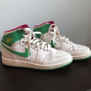 Pink & Green Nike Air Jordan’s